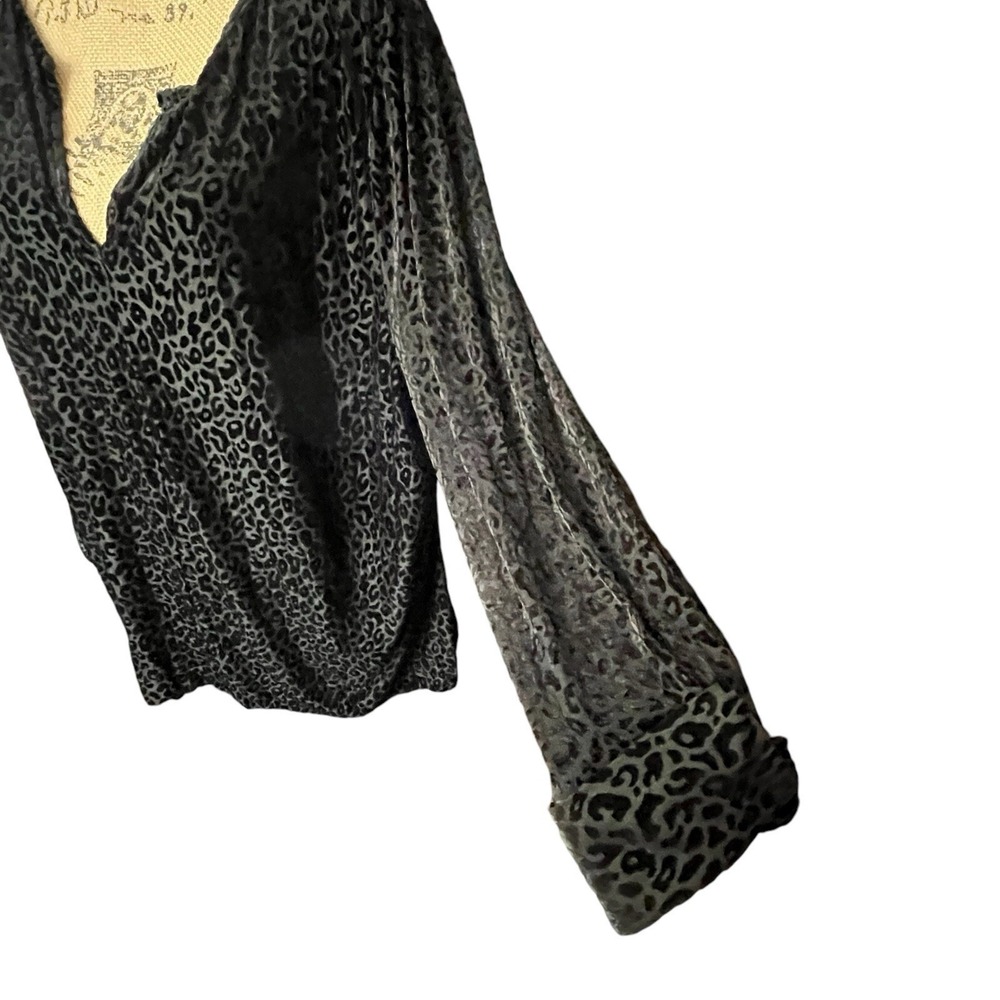 The Limited Womens Sz 2X Velvet Burnout Blouse Leopard Print Top Boho Chic - Picture 3 of 11